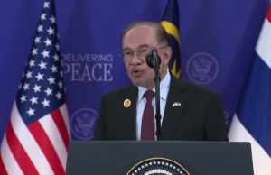 Malaysian PM Anwar Ibrahim praises U.S. President for mediating Cambodia-Thailand peace deal
