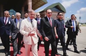 PM Shehbaz concludes successful Malaysia visit; Anwar Ibrahim personally sees him off