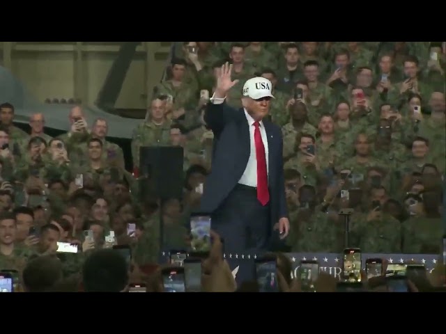 President Trump dances in Japan, praises U.S. troops: “God bless our heroes!” 🇺🇸🕺