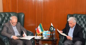 Pakistan, Iran to boost agri cooperation as both eye $10 billion trade target