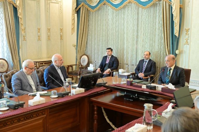Pakistan, Iran reaffirm resolve to deepen bilateral ties, strengthen regional cooperation