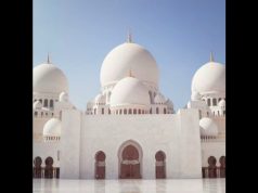 Canadian Prime Minister Mark Carney visits Sheikh Zayed Grand Mosque, calling it a symbol of peace and harmony