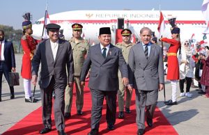 Pakistan welcomes Indonesian President Prabowo Subianto for first official visit