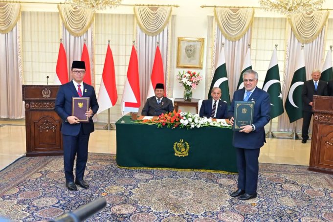 Pakistan, Indonesia pledge stronger trade, expanded sectoral cooperation, and deeper coordination on global issues