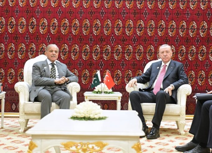 Pakistan, Türkiye pledge to deepen strategic cooperation across key sectors