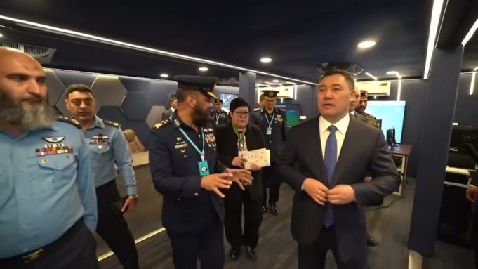Kyrgyz president hails Pakistan’s high-tech progress during visit to NASTP
