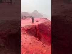 Heavy rainfall transforms Sahel Sorkh (Red Beach) on Iran’s Hormoz Island into a striking natural spectacle, as iron oxide–rich soil—dominated by the mineral hematite—intensifies the shoreline’s vivid red hue.