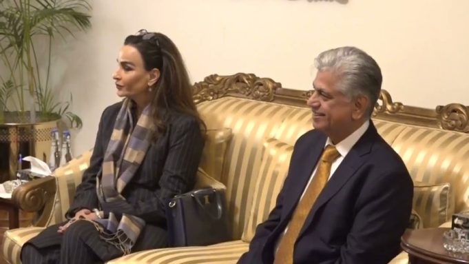 President Zardari congratulates Sohail Mahmood on appointment as D-8 Secretary General, emphasizes strengthening economic cooperation