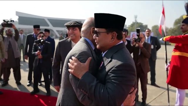 President Asif Ali Zardari and Prime Minister Muhammad Shehbaz Sharif welcome Indonesian President H.E. Prabowo Subianto upon his arrival at Noor Khan Air Base.