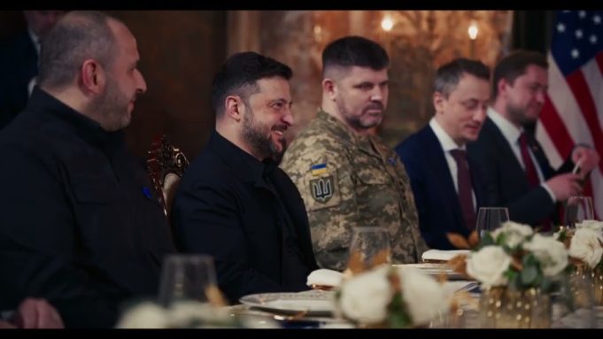 “Our meeting was excellent… we have made a lot of progress on ending that war – by far closer than ever before.” – President Donald J. Trump 🇺🇸🇺🇦