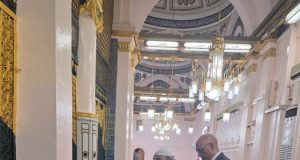 Ishaq Dar offers prayers at Roza-e-Rasool ﷺ, seeks peace, prosperity for Pakistan, Muslim Ummah