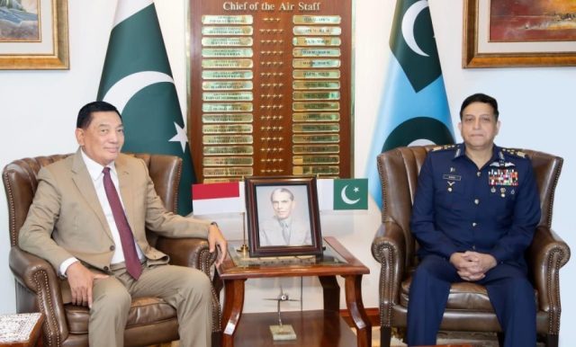 Indonesian Defence Minister, Chief of Air Staff reinforce cooperation in capacity building, training, technological collaboration