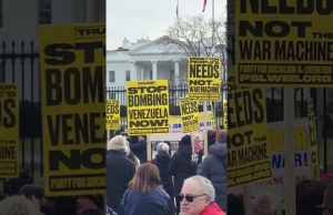 Protesters rally outside U.S. embassy in London, call for release of Venezuelan president