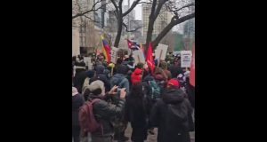 Torontonians rally outside U.S. Consulate in solidarity with the people of Venezuela