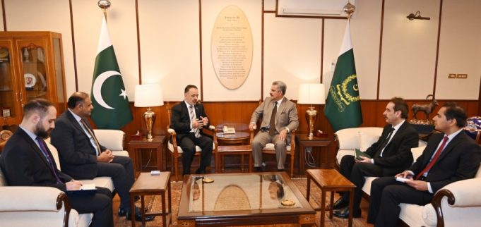 Pakistan, Türkiye to deepen judicial cooperation as Turkish envoy meets chief justice