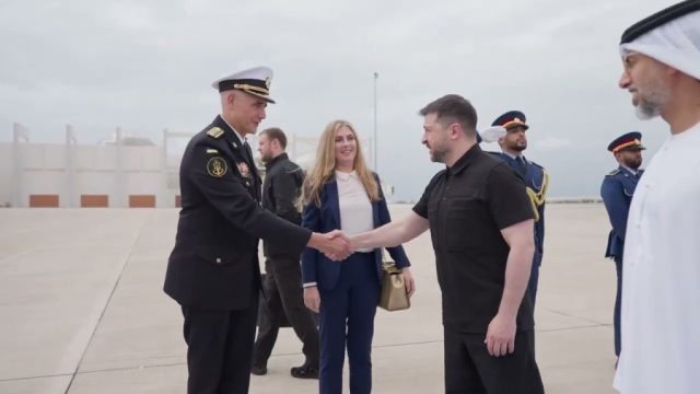 Zelenskyy, UAE President discuss security cooperation, offer of Ukrainian expertise in defense