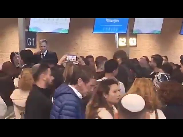 Crowds flood Ben Gurion Airport as residents seek to leave Israel amid Iran missile attacks