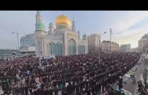 Thousands offer Eid al-Fitr prayers at Moscow Cathedral Mosque, reflecting unity, diversity