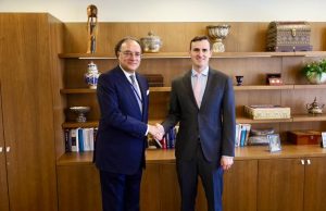 Aurangzeb discusses IMF programme continuity, external shocks with Katz on sidelines of Washington meetings