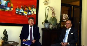 Aurangzeb, EU Envoy discuss investment outlook, economic reforms ahead of business forum