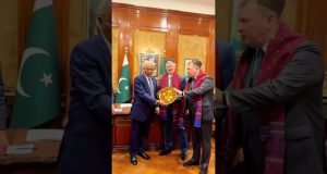 Russian Ambassador meets Sindh Governor to discuss cooperation
