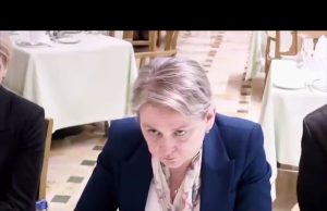 Dar meets UK Foreign Secretary, discusses regional situation and bilateral ties
