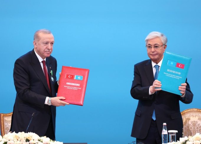 Türkiye, Kazakhstan sign 13 agreements to deepen strategic partnership