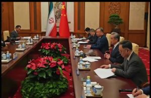 Iran FM Araghchi meets China’s Wang Yi amid rising tensions over Strait of Hormuz