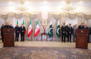 President Pezeshkian extends hand of friendship to Islamic nations for new regional security architecture