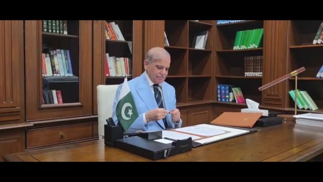 PM Shehbaz signs Islamabad MoU as mediator after US, Iranian presidents endorse landmark peace agreement