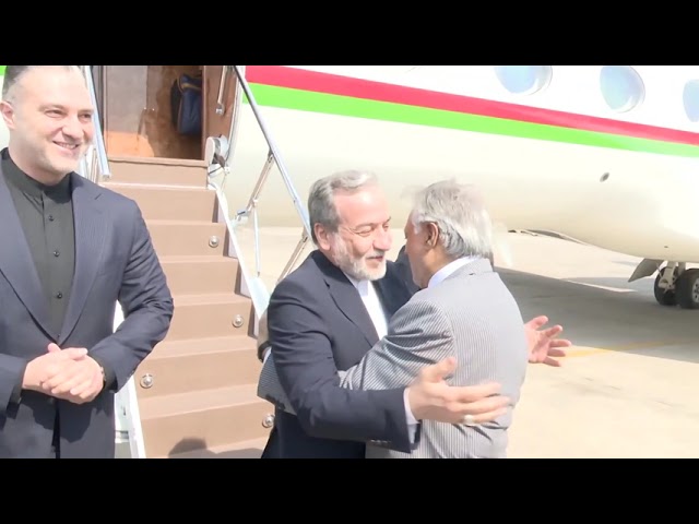 Iranian Foreign Minister Araghchi arrives in Islamabad with President Pezeshkian’s delegation