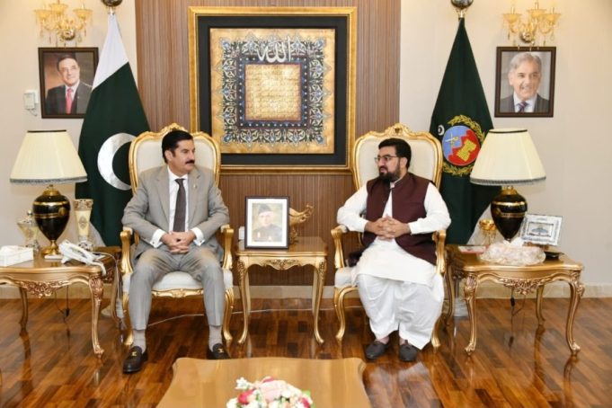 Governor KP, IRCRA president agree to host conference highlighting Pakistan’s diplomatic achievements, global image