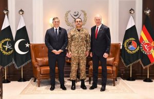 US lawmakers, Pakistan military leadership discuss defence, economic cooperation