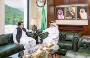 Saudi Ambassador Al-Malki meets Former Senate Chairman Muhammad Sadiq Sanjrani