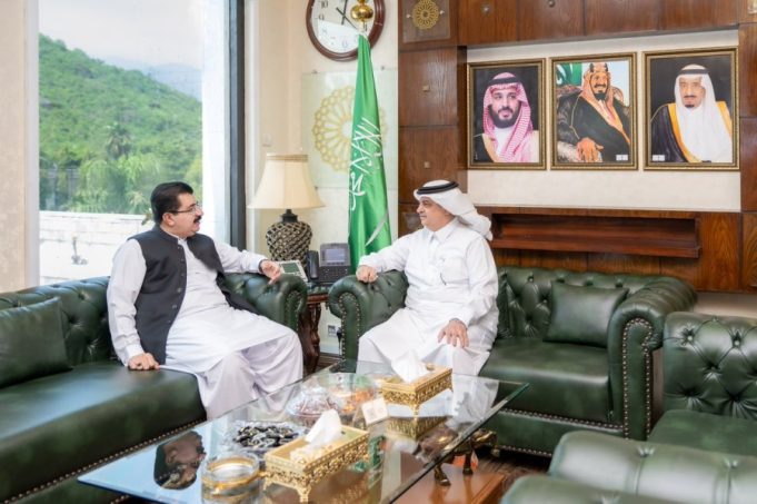 Saudi Ambassador Al-Malki meets Former Senate Chairman Muhammad Sadiq Sanjrani