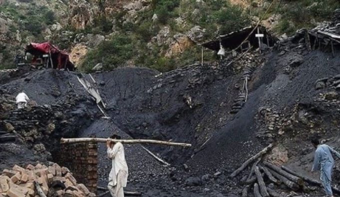 Iranian Ambassador expresses condolences over deadly Quetta mine tragedy