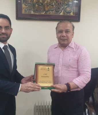 Saudi Press Attaché , senior journalist Ghauri discuss strengthening media ties