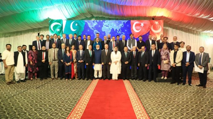 Türkiye, Pakistan sign Joint Declaration to advance higher education cooperation