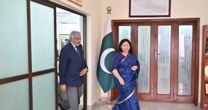 Dar visits Nepal Embassy, expresses Pakistan’s solidarity with flood-hit Nepal