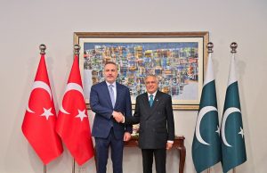 Ishaq Dar congratulates Türkiye on 103rd Republic Day, reaffirms commitment to strategic partnership